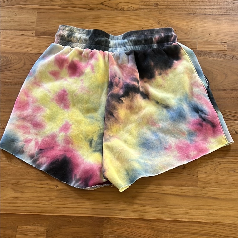 Balance Athletica Tie Dye Affirmation Shorts Size S EUC - Picture 4 of 4